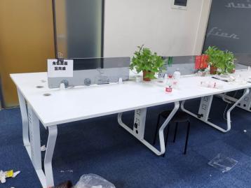 广州6000平方米大型二手办公家具城 开放式卡位办公桌与仪器仪表一站式采购